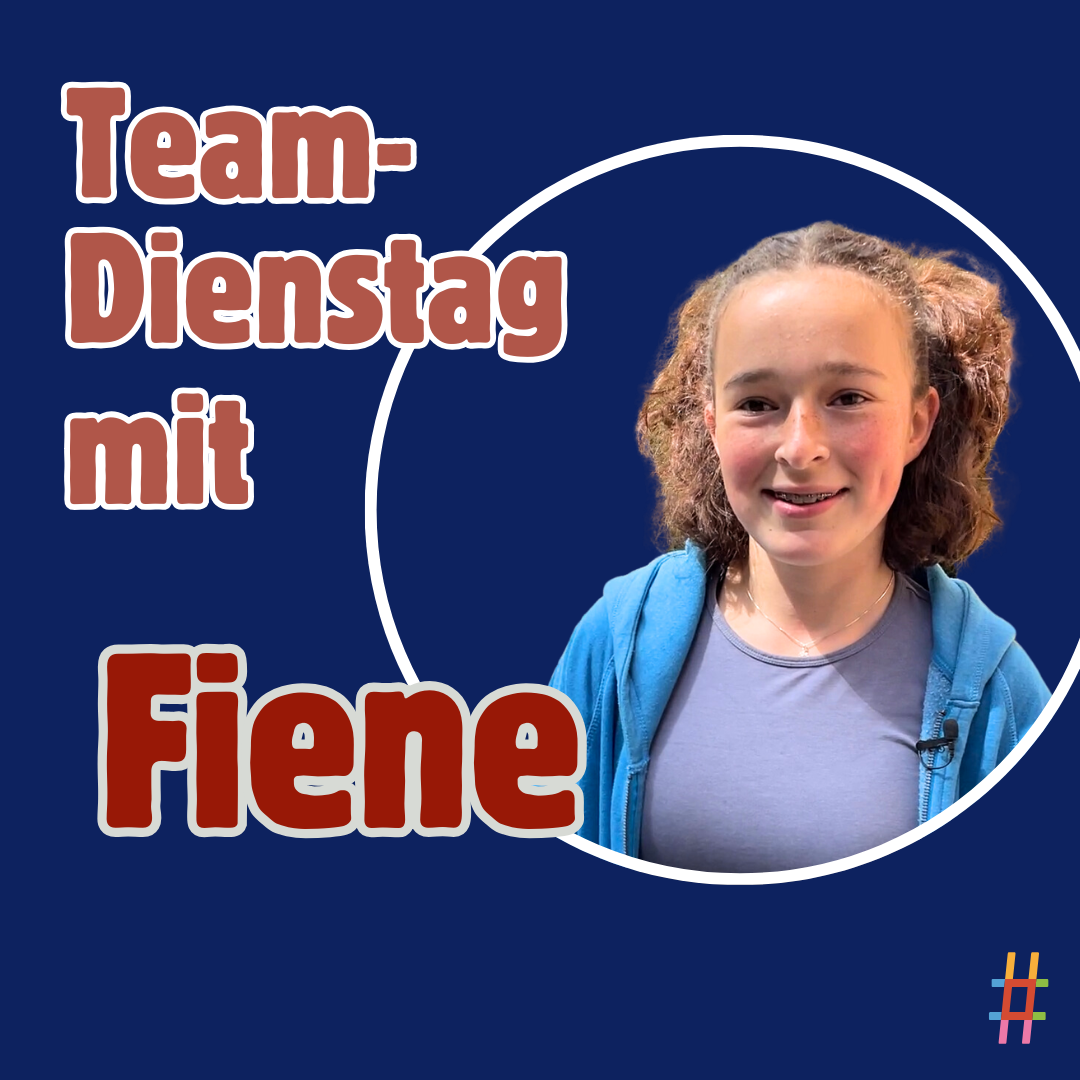 Ehrenamtlerin Fiene neben dem Titel Team-Dienstag mit Fiene